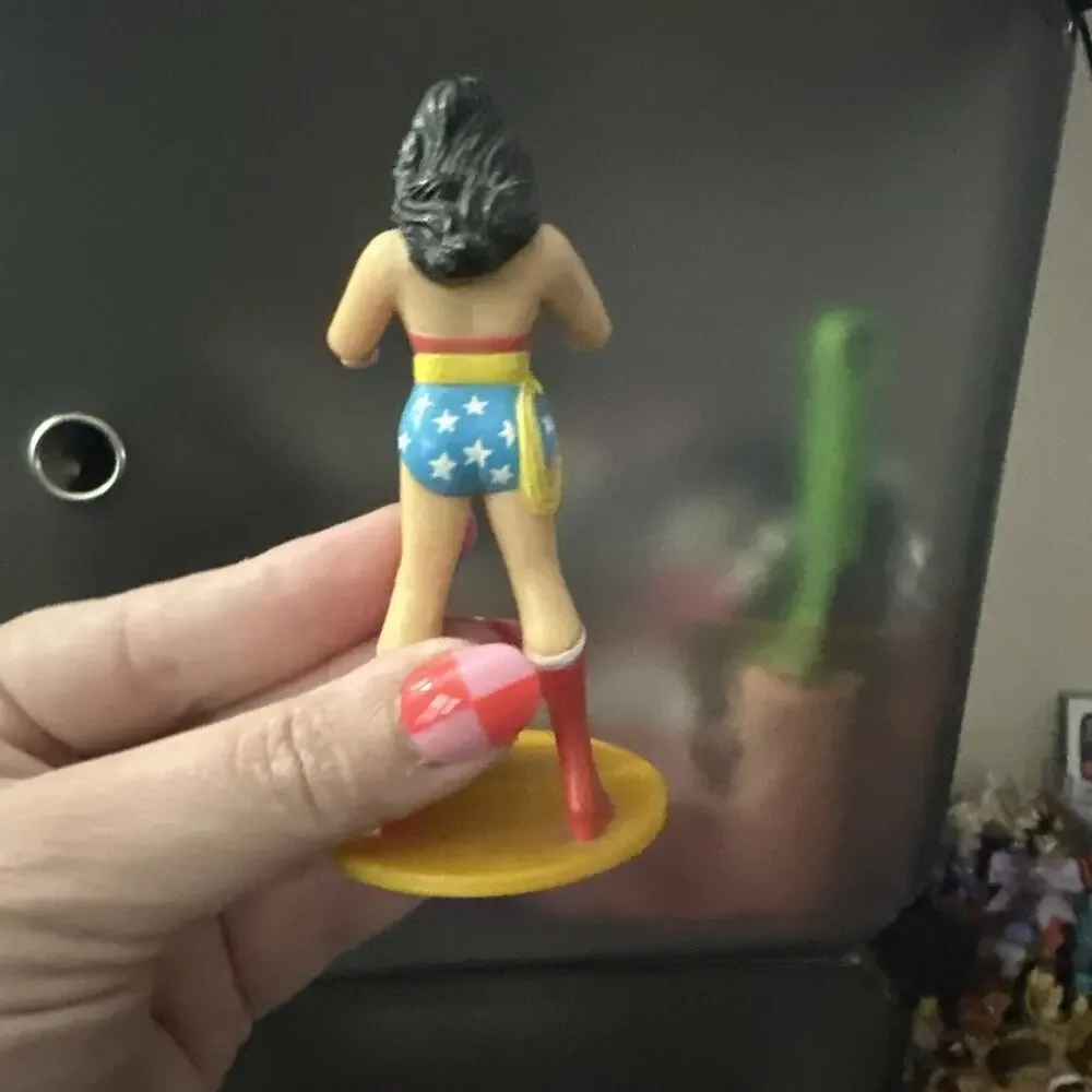 Vintage Wonder Woman Toy Figure DC Comics 1988 Figurine B 4